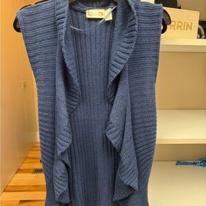 Blue Sleeveless Sweater Vest